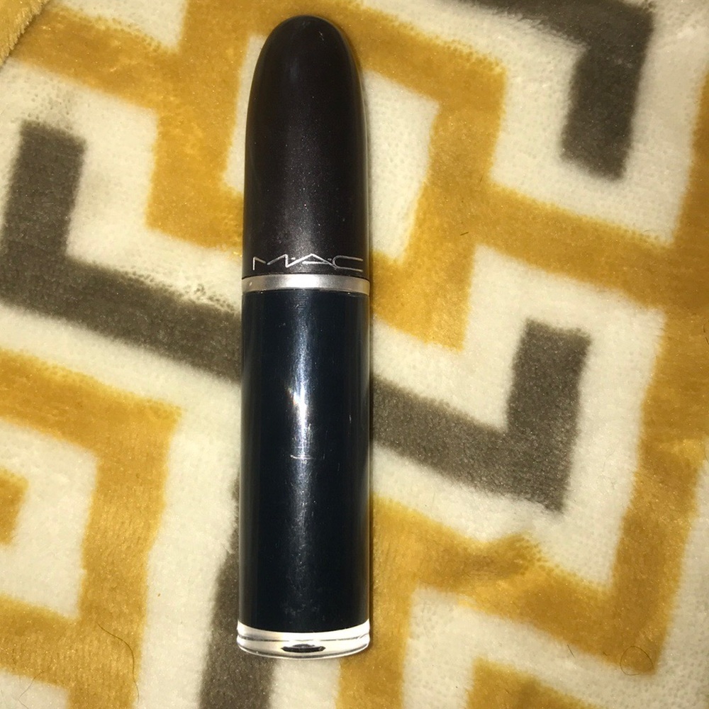 SOLD on Mercari********MAC retro matte Lipcolour